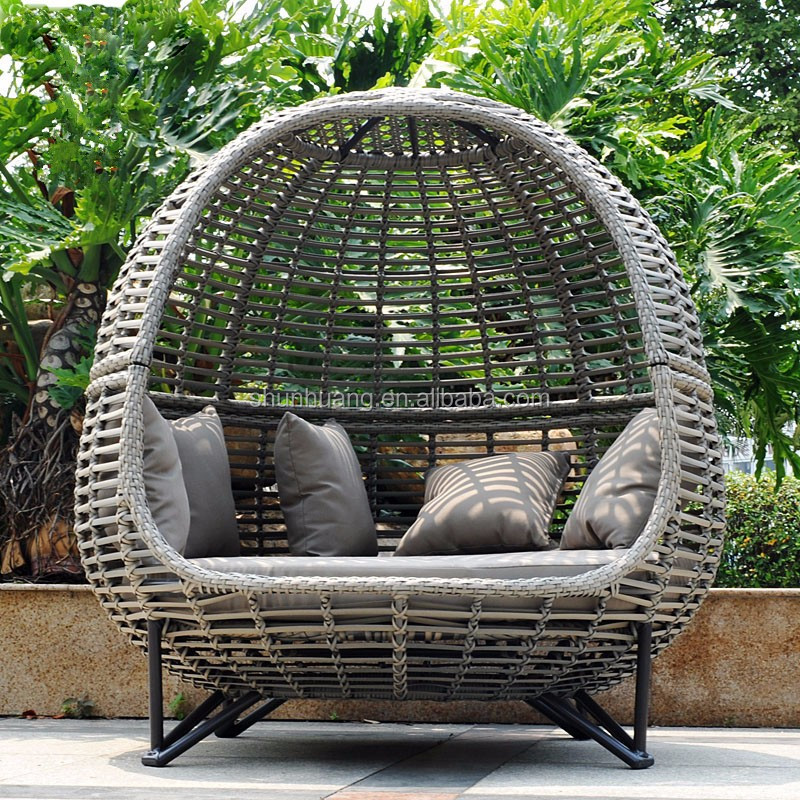 Tempat Tidur Santai Kanopi Pat - Outdoor Daybed Furniture ulasan dan harga